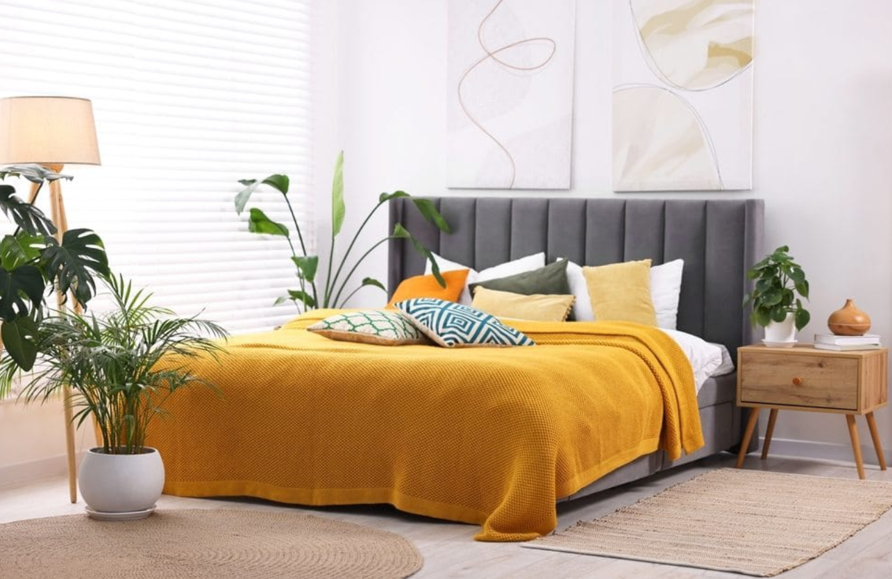 How to Choose the Perfect Fabric for Your Next Home Makeover